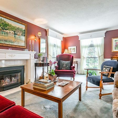 Abacot Hall Bed & Breakfast Niagara-on-the-Lake Eksteriør billede