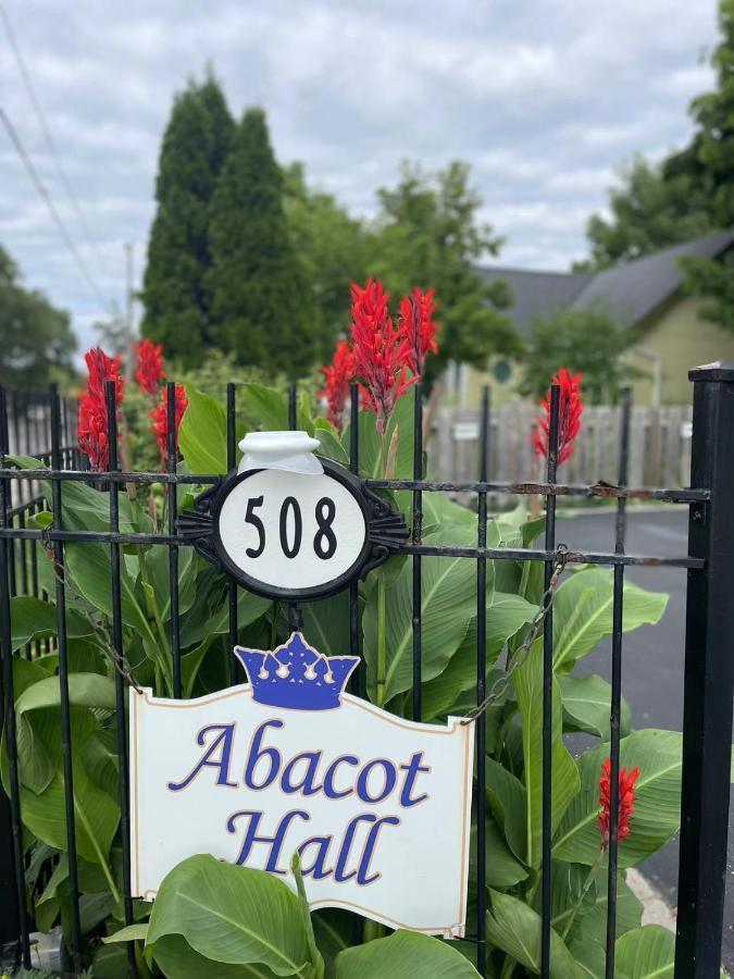 Abacot Hall Bed & Breakfast Niagara-on-the-Lake Eksteriør billede